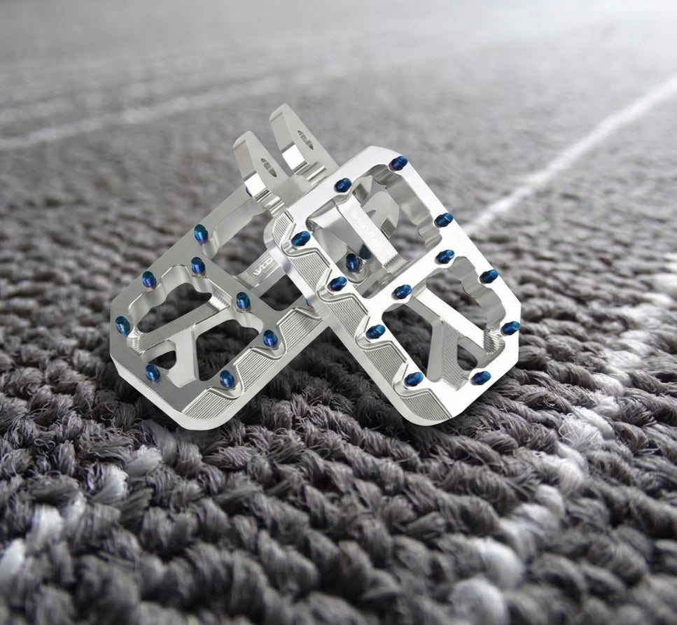 Titanium Pegs